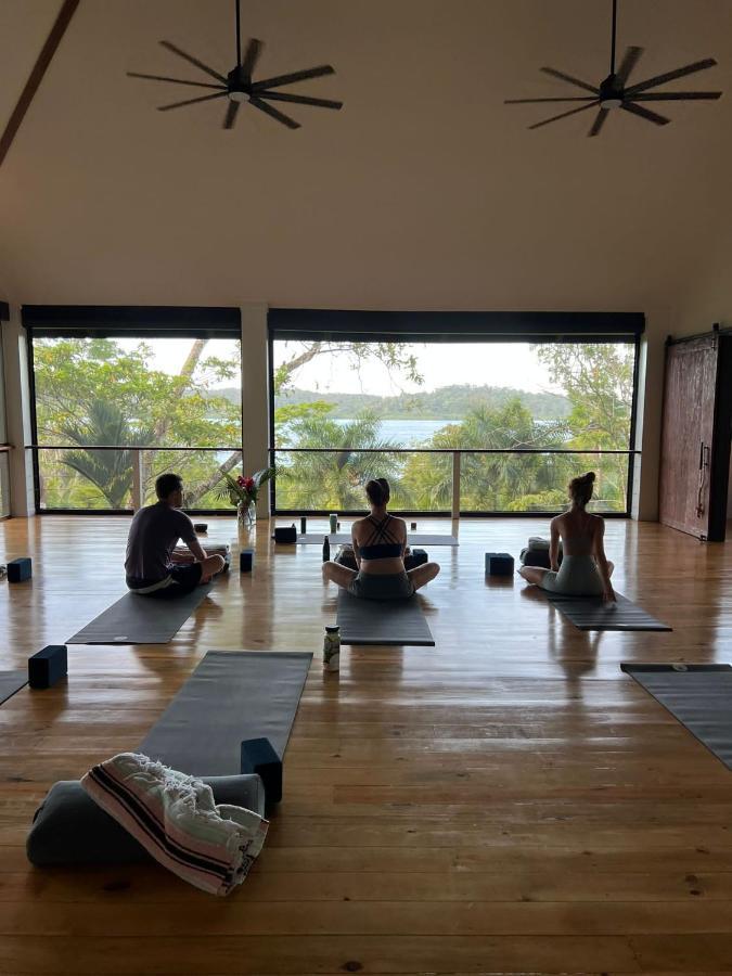 Roam Yoga & Wellness Lodge Bocas del Toro Exterior foto