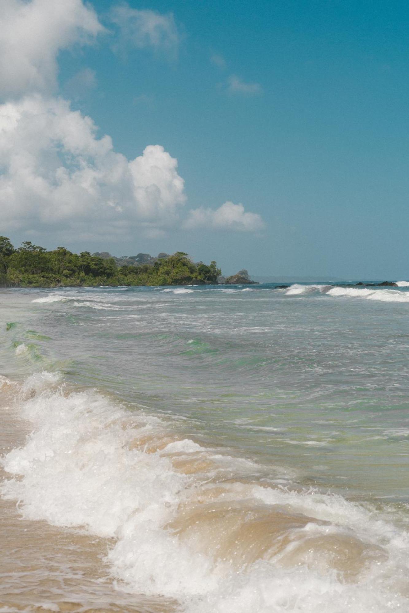 Roam Yoga & Wellness Lodge Bocas del Toro Exterior foto