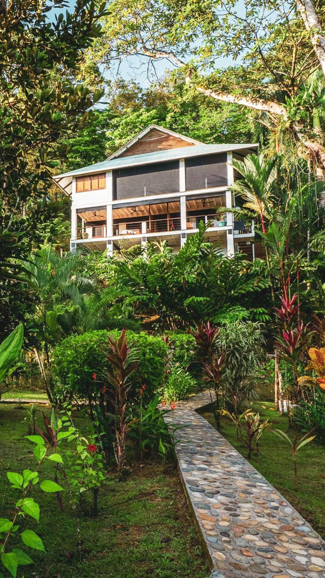 Roam Yoga & Wellness Lodge Bocas del Toro Exterior foto